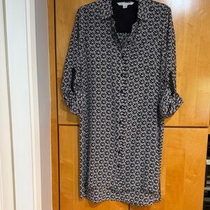 Diane Von Furstenberg Black and White Long-Sleeve Shirt Dress with Leaf Motif